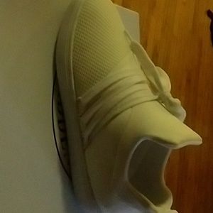 Steve Madden all white sneakers